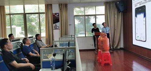 市领导调研特种设备安全生产工作